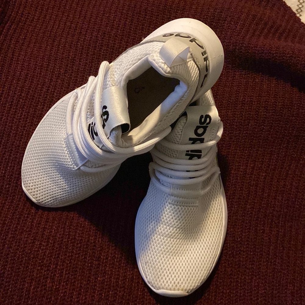Women's adidas white 8 or men's 6.5